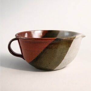 STUDIO POTTERY BATTER BOWL HANDLE/SPOUT HAND-MADE MID-CENTURY MODERN CERAMICS‎